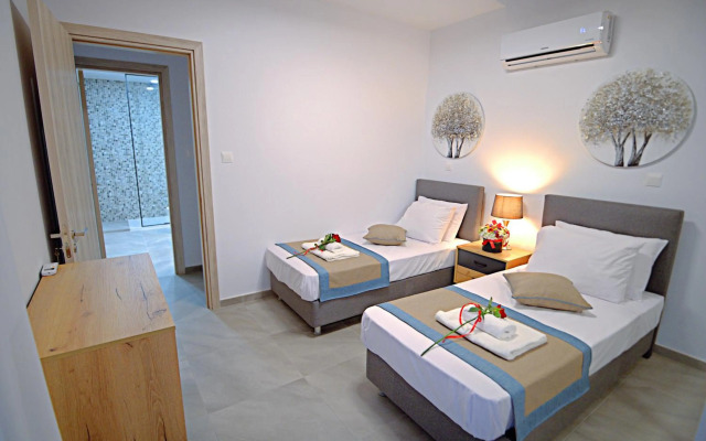 Golden Tree Apartment