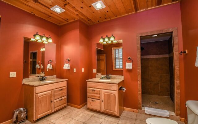 No Worries 5 Bedroom House