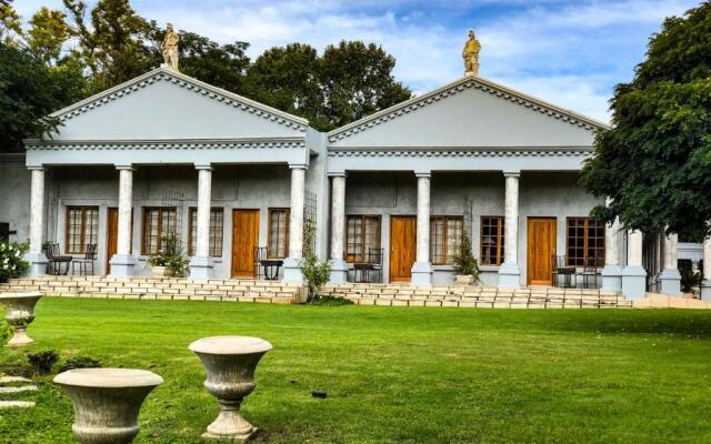Ancient Emperor Guest Estate