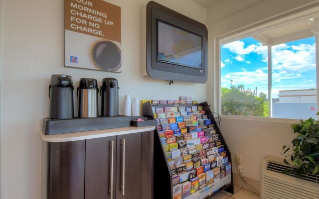 Motel 6 Las Vegas, NV - Boulder Highway