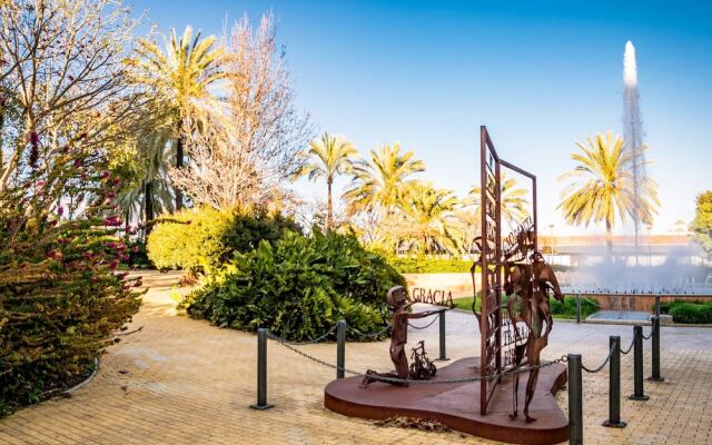 PC-Comfy 2 bedroom apt center Estepona
