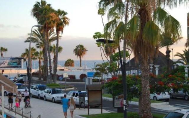 Playa Las Vistas Royal