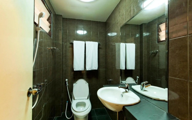 Royal Prince Residence