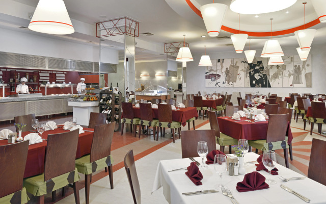 Sol Nessebar Bay & Mare Resort