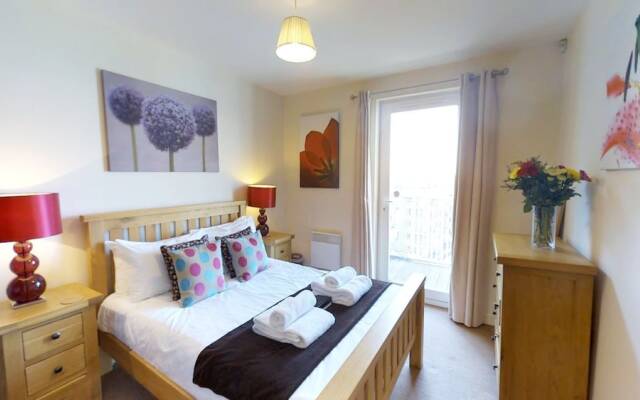Signet Apartments - The Triangle