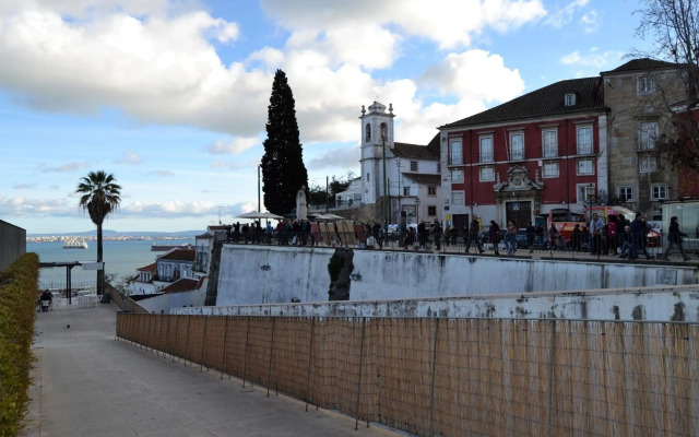 Modern Cozy Studio - Portas Do Sol