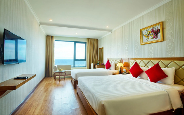 Serene Beach Hotel Danang