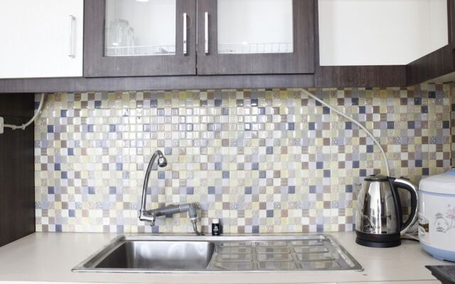 Modern Studio Room at Tamansari La Grande Apartment