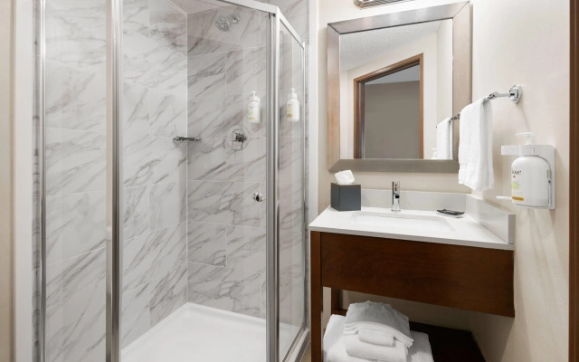 Wingate by Wyndham Grove City