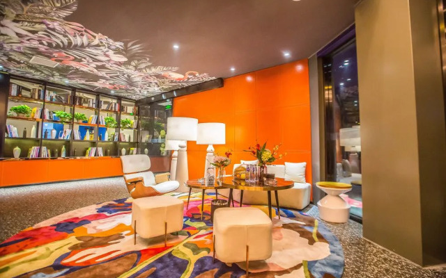 Blue Magpie Hotel Shifu Branch