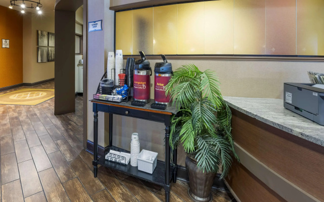 Best Western Plus Tupelo Inn & Suites