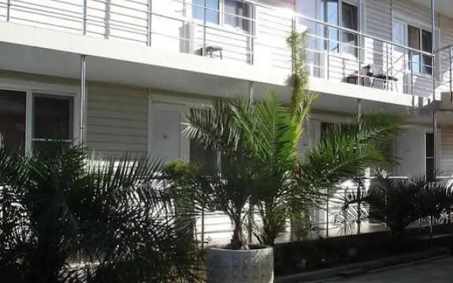 Alina Guest House