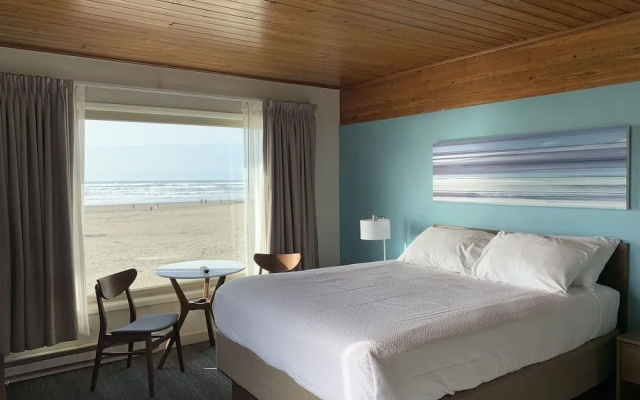 The Ocean Front at Seaside