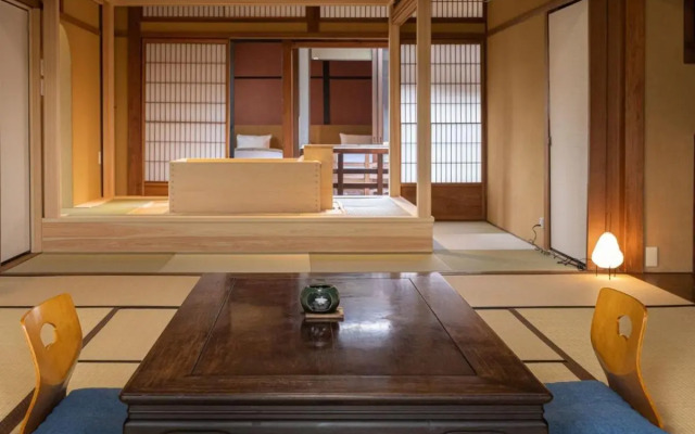 Nazuna Kyoto Nijo-jo