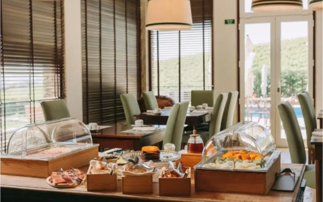 Отель The Manor House Celeirós