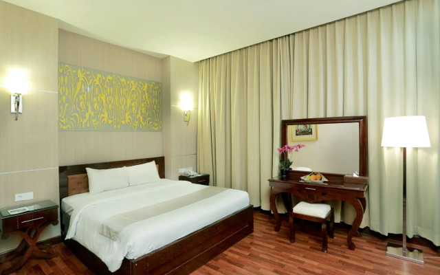 Sutan Raja Hotel & Convention Palu