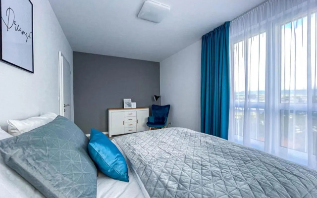 LAWIS Apartments