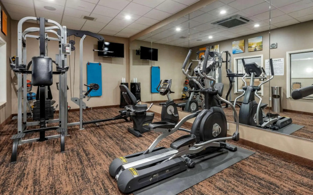 Comfort Inn and Suites