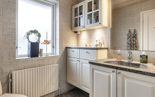 10 Person Holiday Home in Albaek