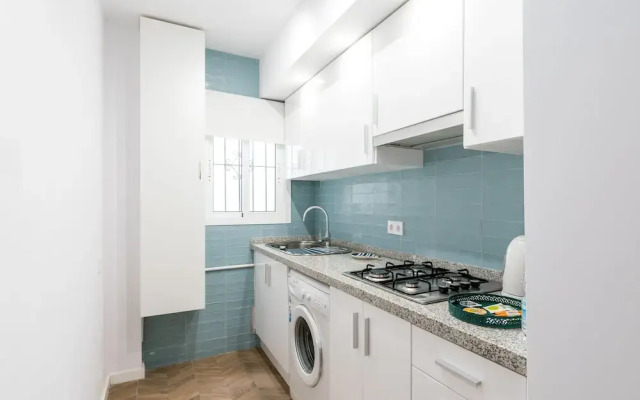 Alfalfa Center Apartment