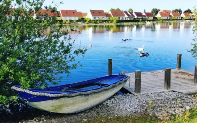 Maison au bord de lac