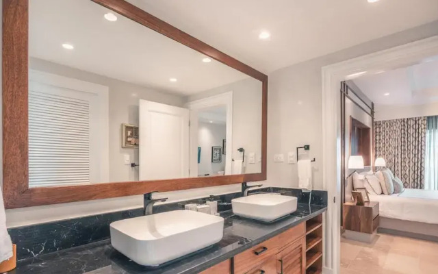 4 BR Penthouse at Aquamarina