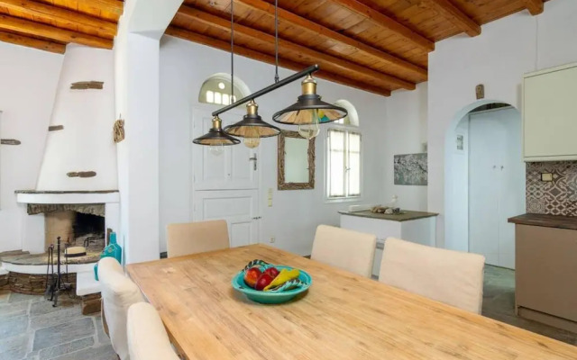 Iakovos Summer House