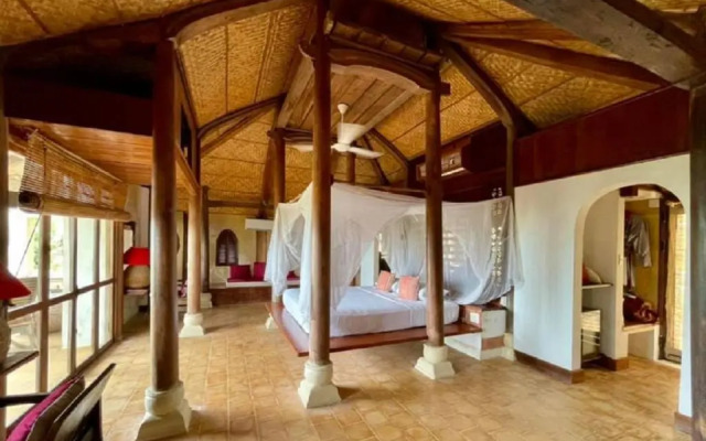Villa Louise Hue Beach and Spa
