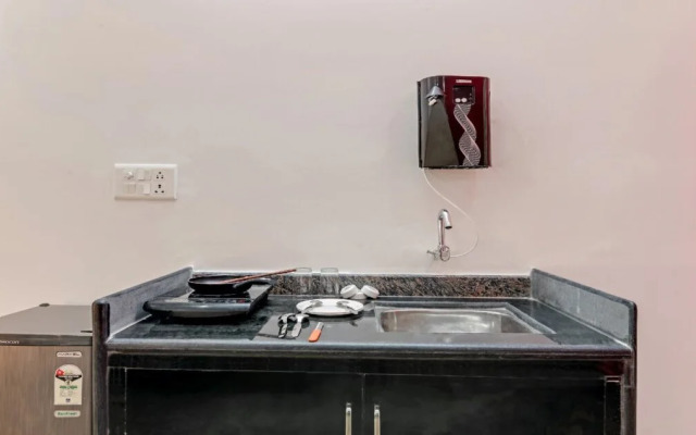 Home Alluring Studio By OYO Rooms