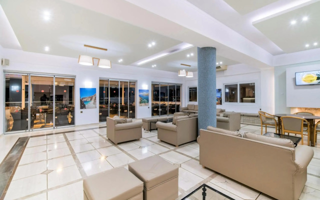 Horizon Beach Hotel