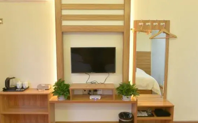 Huanying Dongjiang Hotel