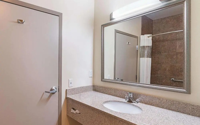 La Quinta Inn & Suites Glen Rose