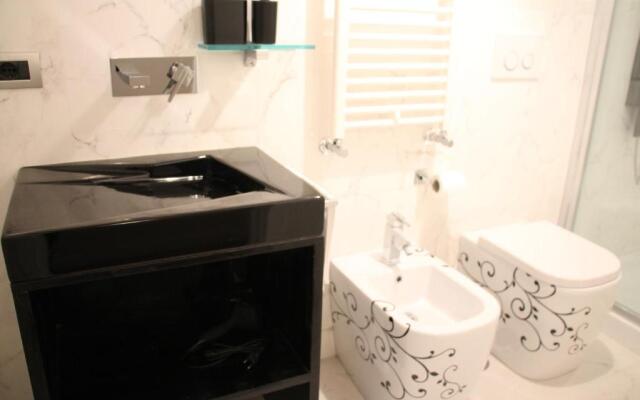 DRRome Spanish Luxury Suites