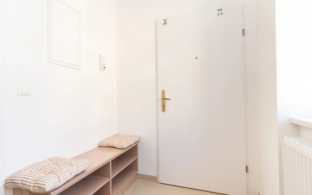 Comfortable Apartments Vienna 1100