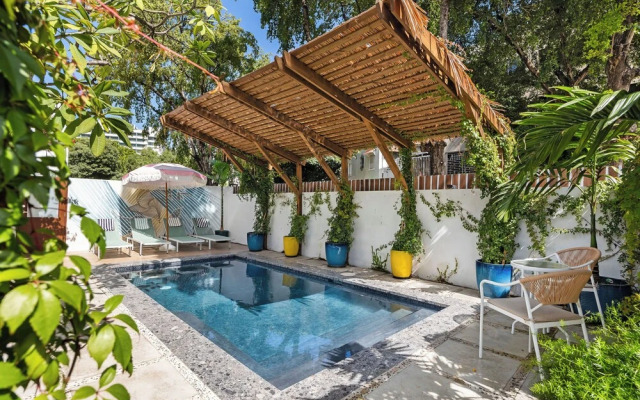 Otium Condado Beach Featuring Beautiful Pool