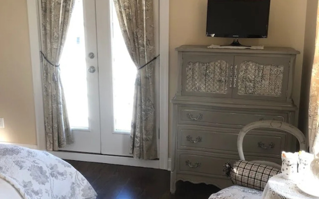 The Carriage House B&B