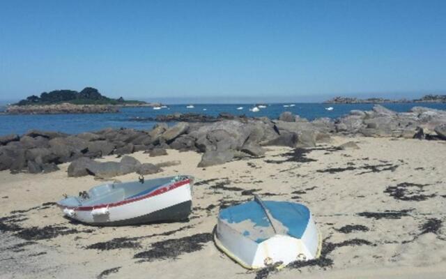 House Maison 6 Pers Avec Jardin A 130M De La Plage A Tregastel 5