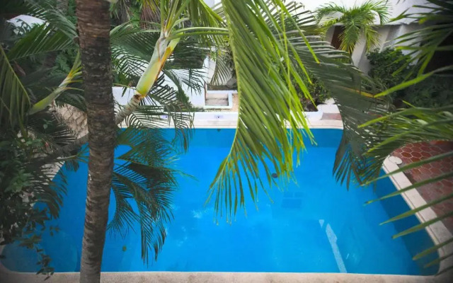 Hotel Plaza Carrillo's