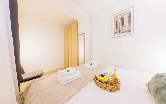 Beautiful Apartment at Gare de L'est Republique