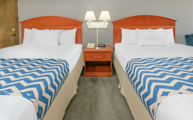 Travelodge By Wyndham Norman