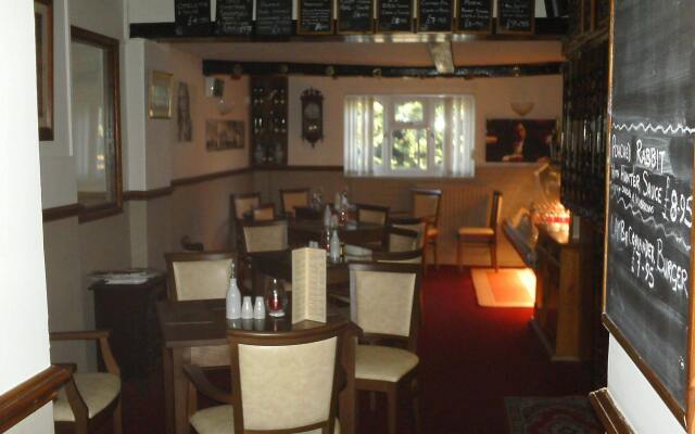The Bowling Green Steakhouse Restaurant & Hotel