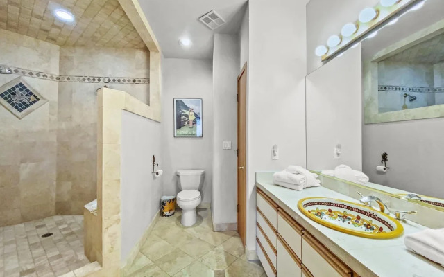 Mountain View Ski Lodge 5 Bedroom Townhouse