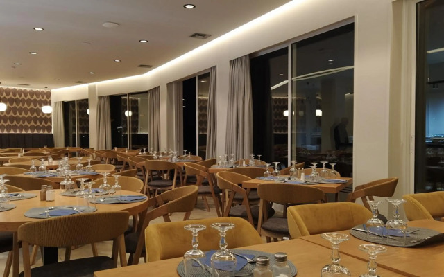 Minoa Hotel