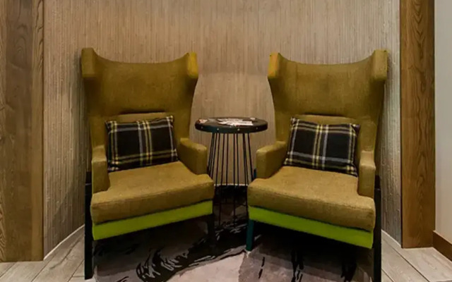 Hub By Premier Inn Edinburgh City Centre, Rose St