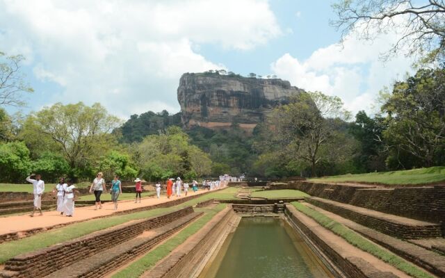 Alikele Hotel Sigiriya