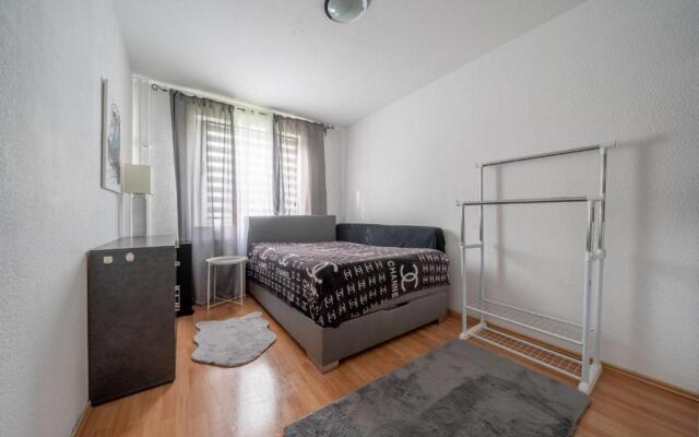 ID 5394 - Private Apartment