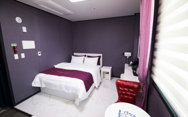 The Stay Hostel