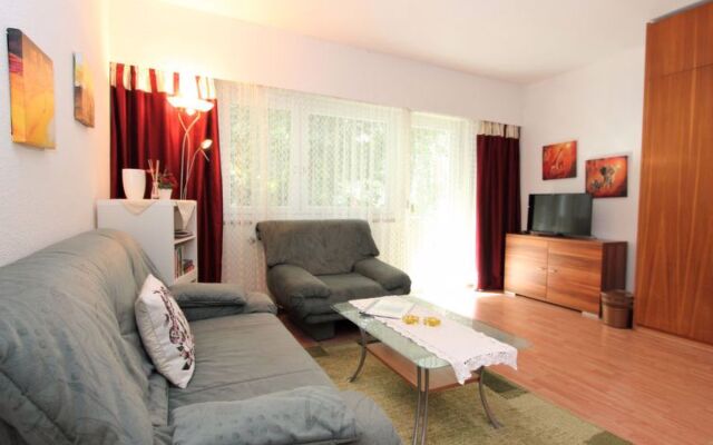 Am Birkenhain 7161