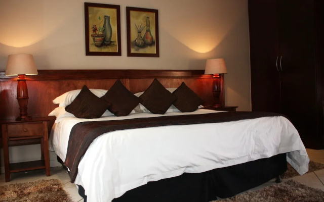 Eagles Nest Lodge