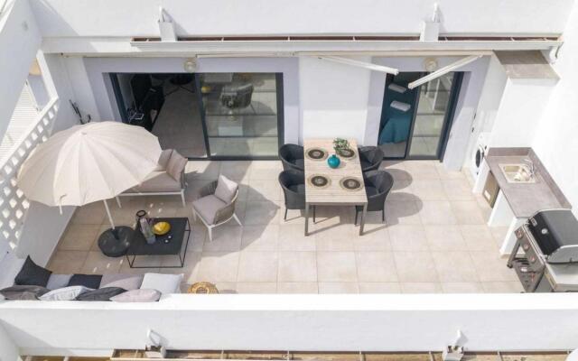 Mirador Bright, modern apt in La Quinta